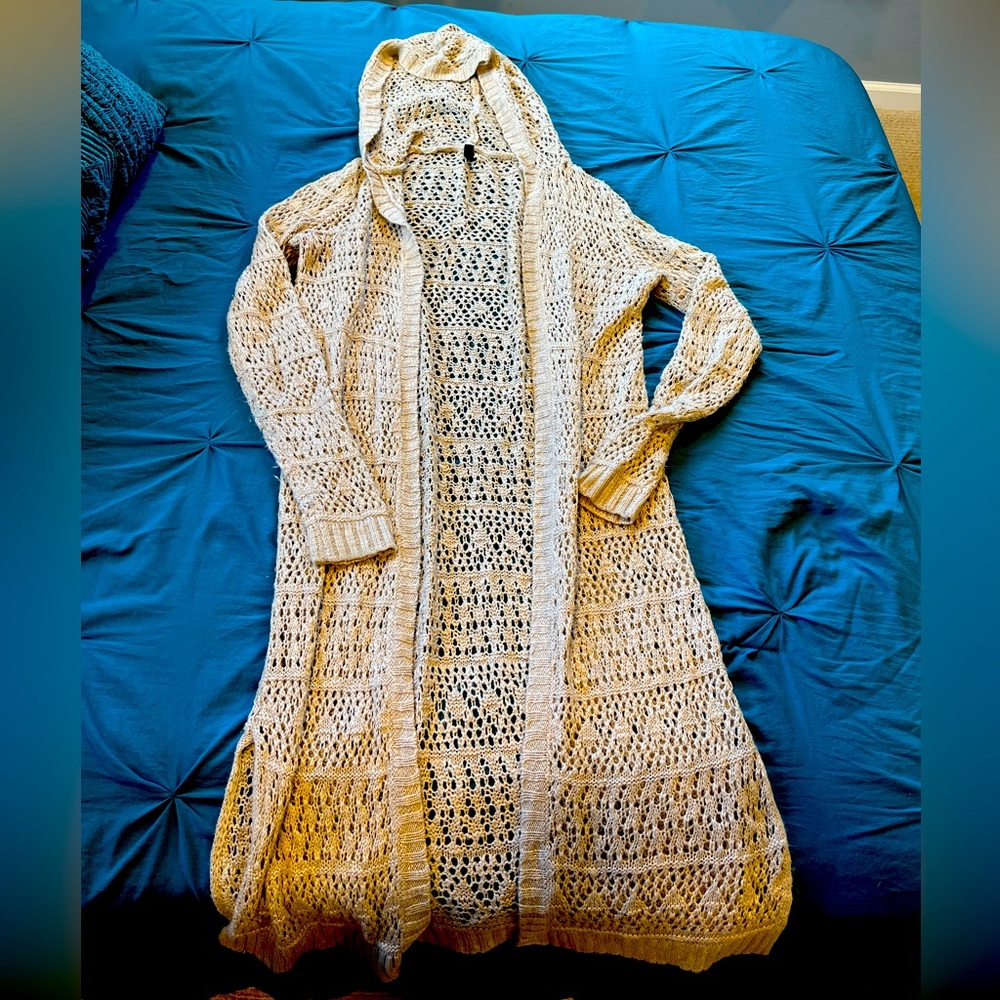 Tilly’s long sleeves knit cardigan - SM